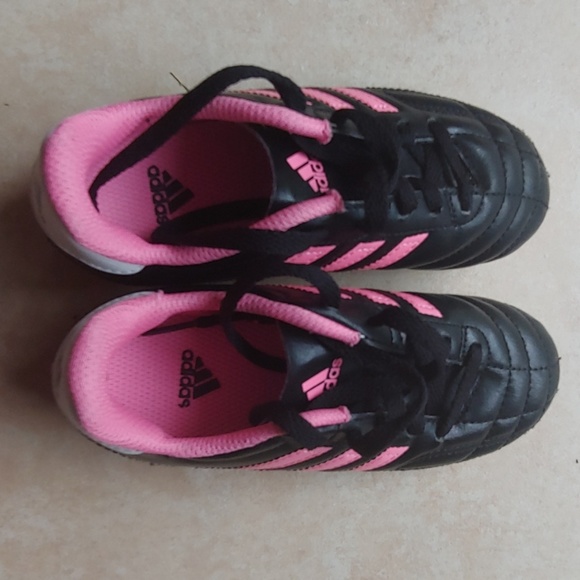 Adidas TRX Soccer Cleats - Picture 1 of 8
